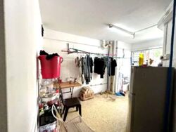 Hougang Avenue 1 (D19), Shop House #598103281